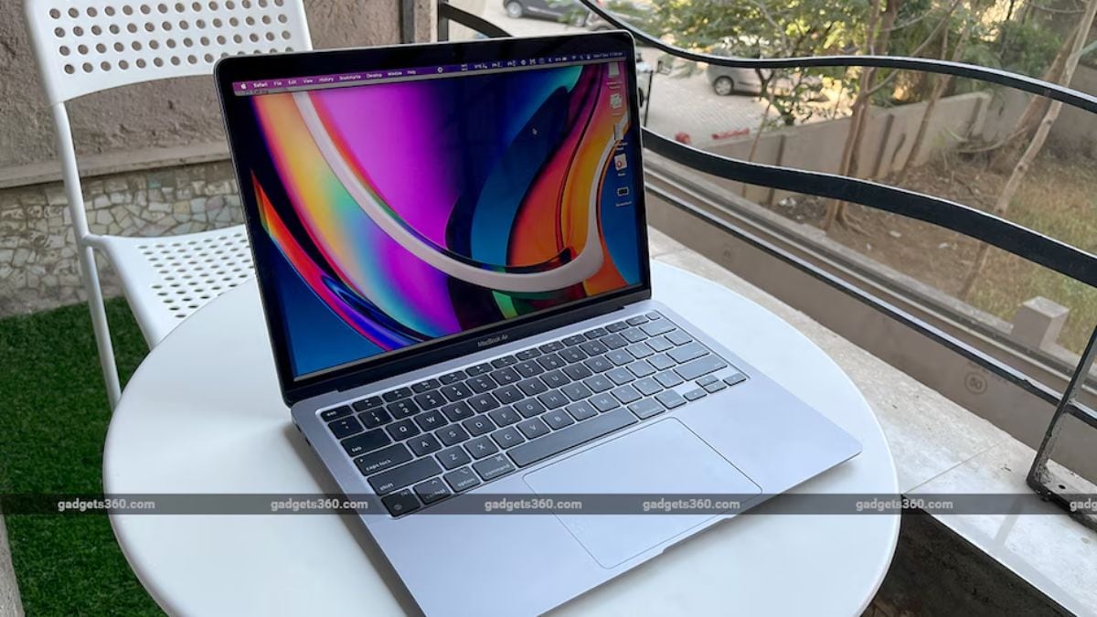 Amazon Great Indian Festival 2024 सेल: Apple MacBook Air M1 की कीमत 53,000 रुपये से कम होगी