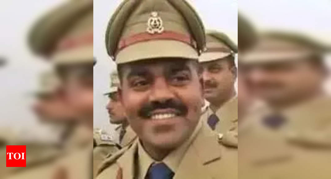 पुलिस अधिकारी की पीट-पीट कर हत्या करने के मामले में 10 को दोषी ठहराया गया: कुंडा घटना पर एक नजर | लखनऊ समाचार