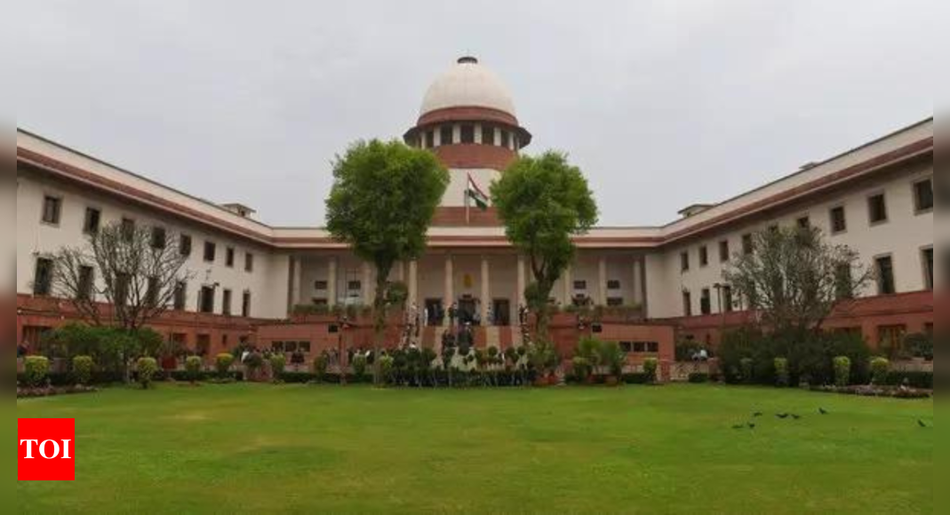 कॉलेजियम ने दिल्ली HC के सीजे मनमोहन को SC के न्यायाधीश के रूप में पदोन्नत करने की सिफारिश की | भारत समाचार