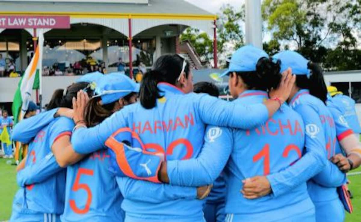 आस्ट्रेलिया के खिलाफ वनडे सीरीज में हार से बचने के लिए हतोत्साहित भारतीय महिलाएं बल्लेबाजी पर ध्यान केंद्रित कर रही हैं