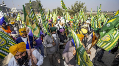 शंभू बॉर्डर पर प्रदर्शनकारी किसान ने की आत्महत्या, पटियाला के अस्पताल में मौत