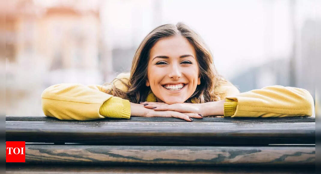 कैसे सबसे अच्छा दिन है- हर दिन और विज्ञान के अनुसार, खुश रहें