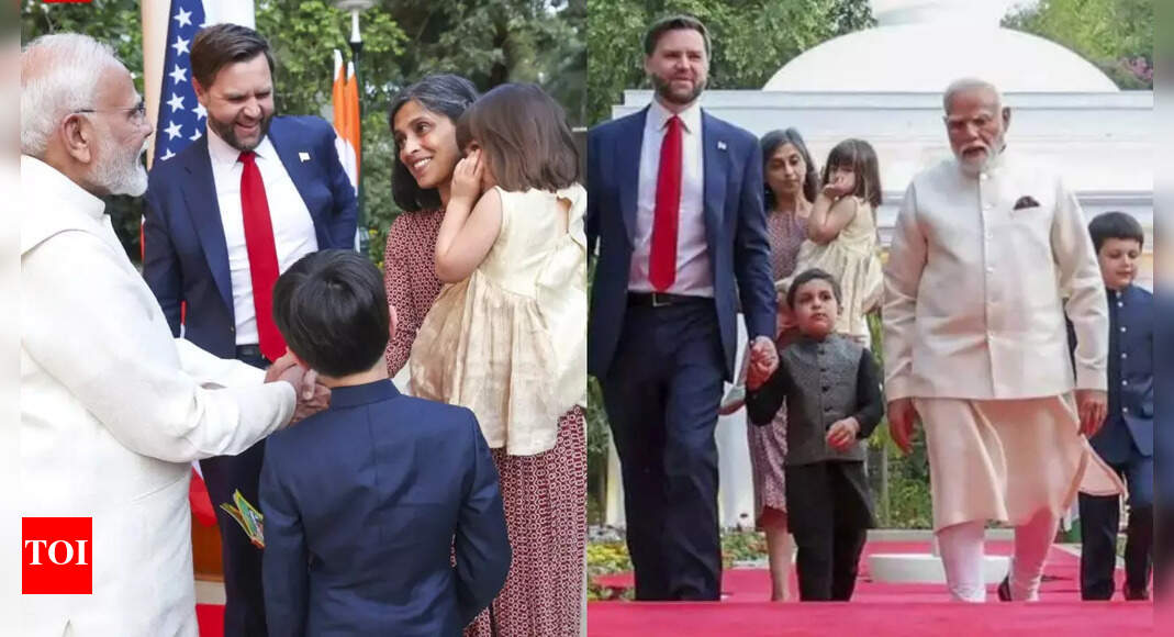 उषा वेंस ने परिवार के साथ पीएम मोदी से मिलने के लिए यात्रा के दौरान पोल्का डॉट मिडी पोशाक में सहज लालित्य को गले लगाया।
