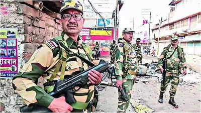 डर अभी भी उन निवासियों को डराता है जो मुर्शिदाबाद भाग गए थे