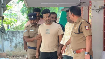 तमिलनाडु के पादरी केरल में ठिकाने से आयोजित यौन उत्पीड़न के आरोपों का सामना करते हुए, रिमांड