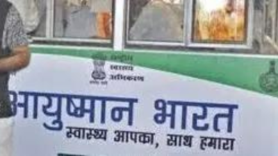दिल्ली 10 अप्रैल से केंद्र, कार्ड वितरण के साथ सौदा में आयुष्मैन भारत योजना को लागू करता है